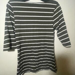 Heart & Hips Black and Gray Fitted Ribbed Long Sleeve Tee